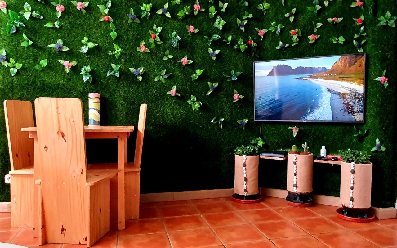 Bruma Hostel Ponta Delgada Eksteriør billede