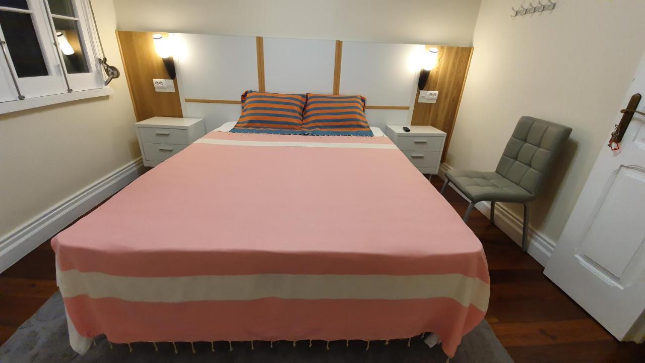 Bruma Hostel Ponta Delgada Eksteriør billede