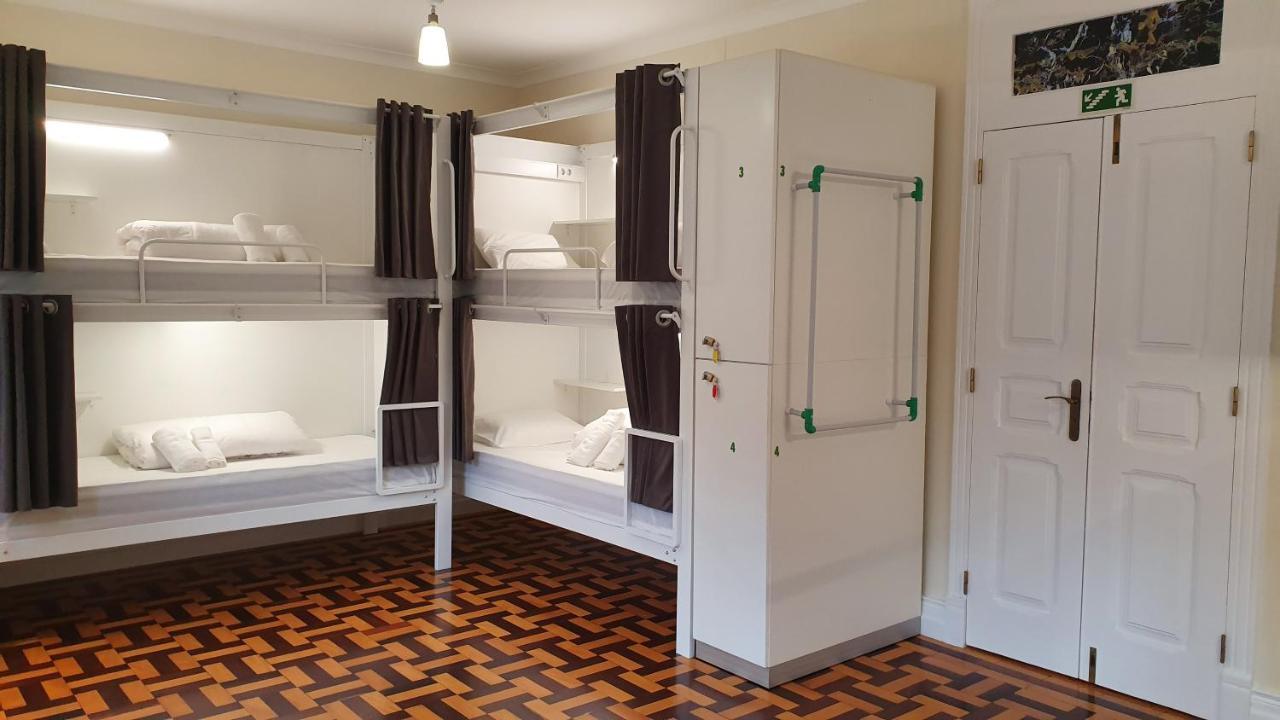 Bruma Hostel Ponta Delgada Eksteriør billede